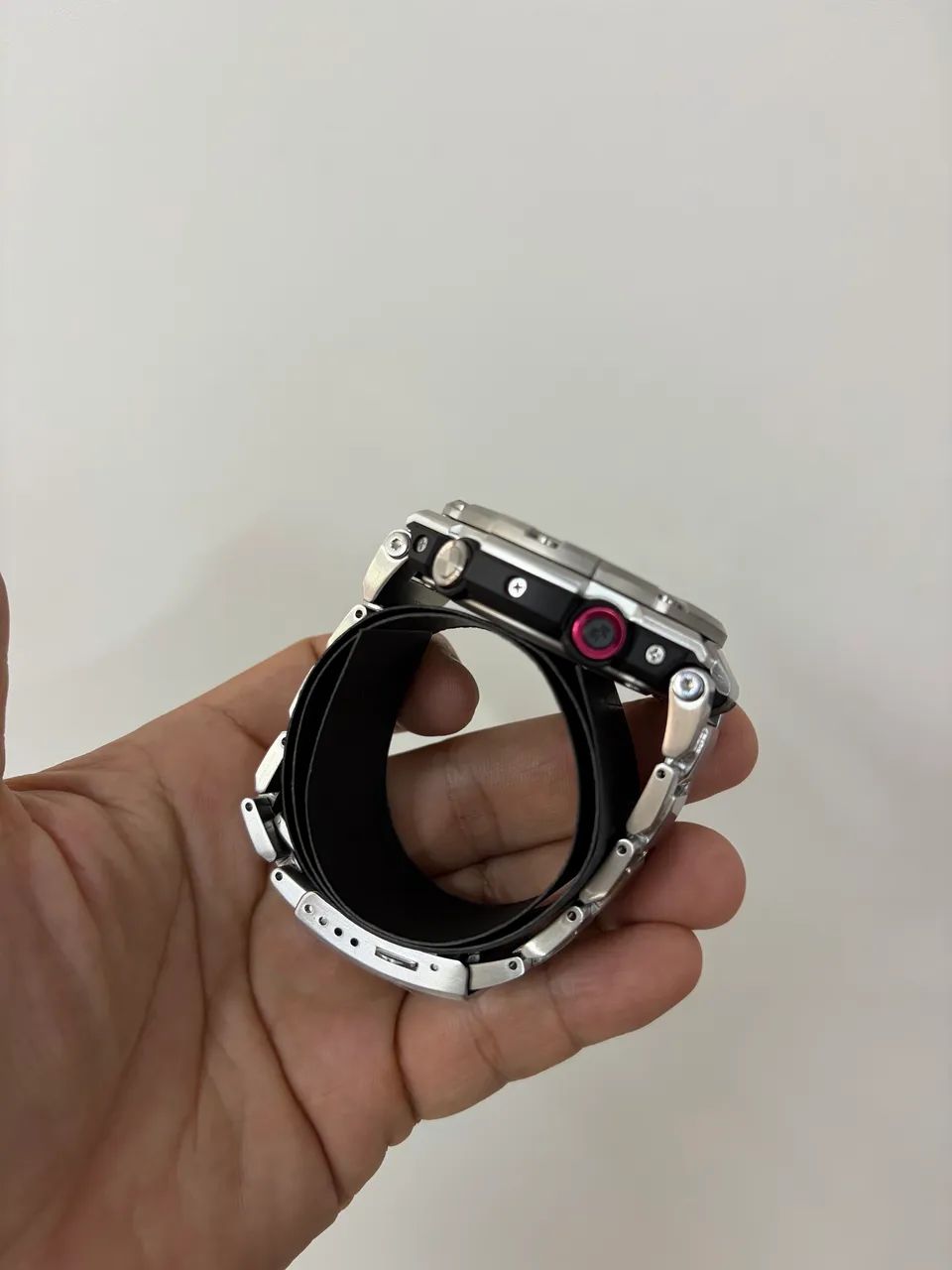 Relógio Gshock GST b100 solar e Bluetooth  - Foto 4
