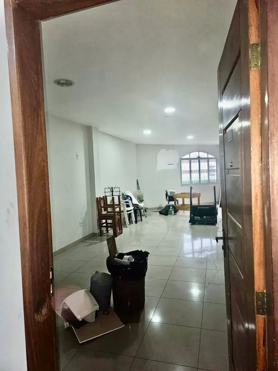 EXCELENTE SALA COMERCIAL - 38m2