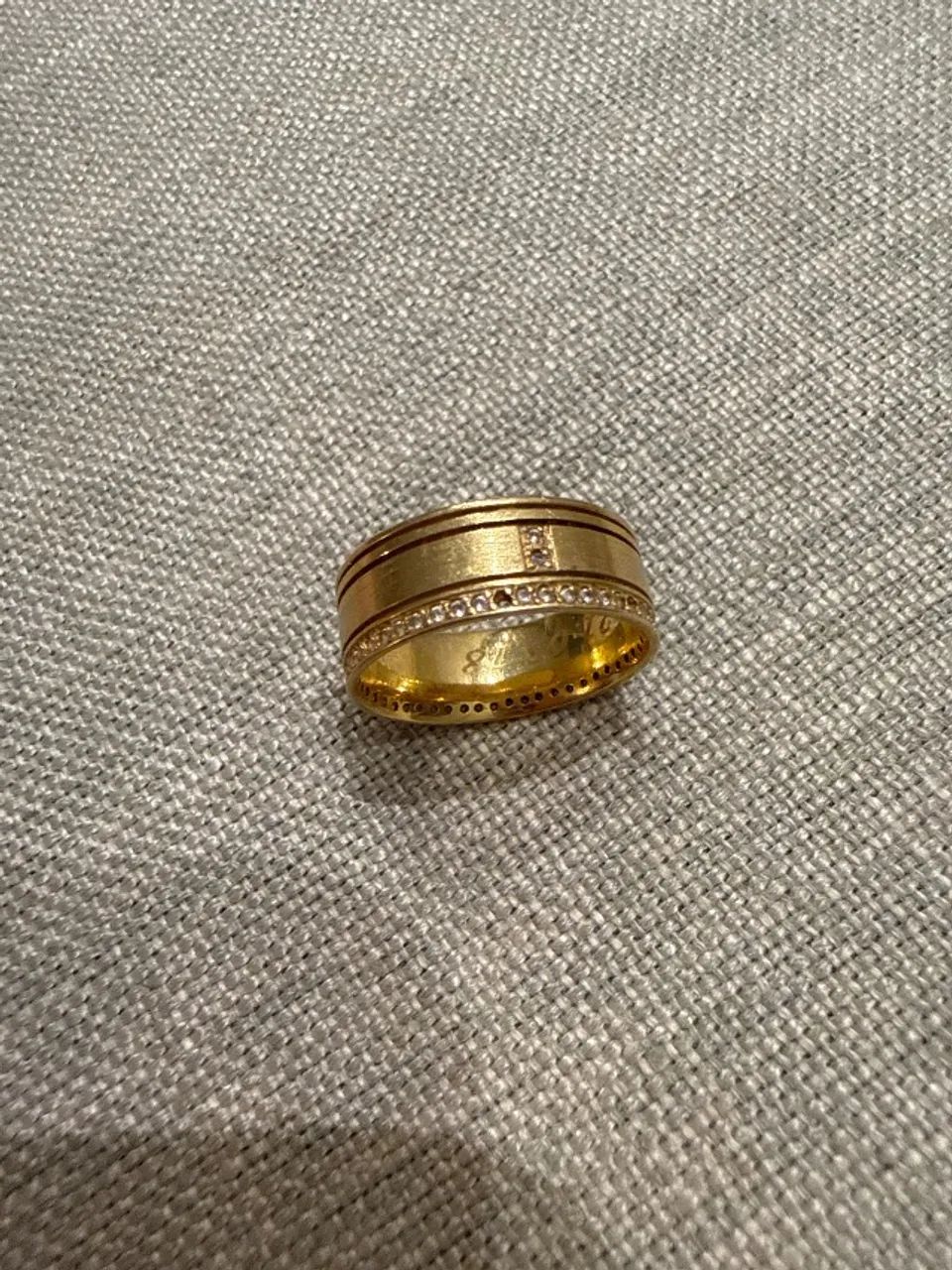 Aliança de ouro par banhada