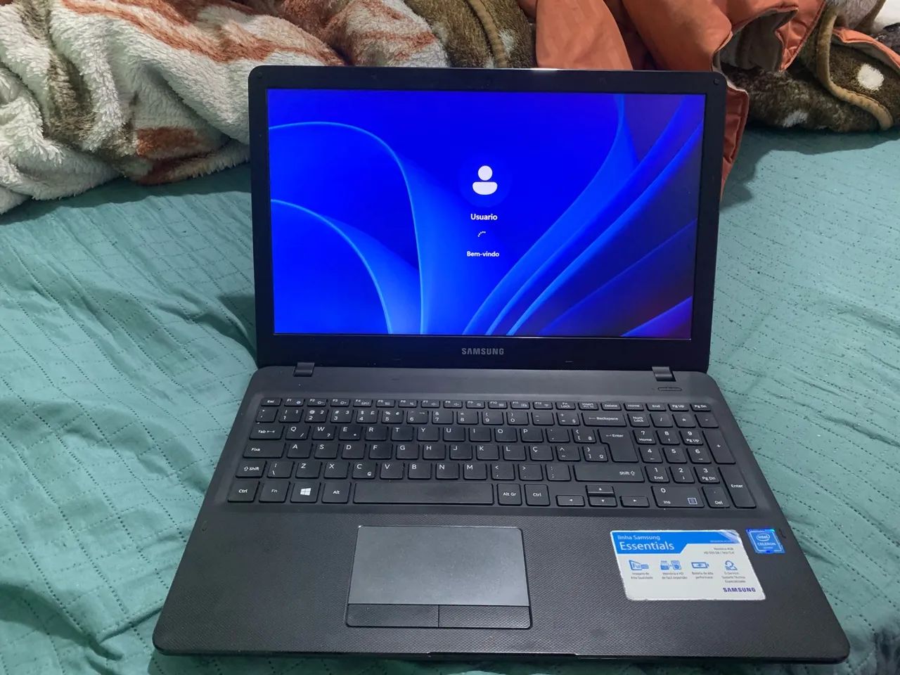 Notebook Samsung essentials 