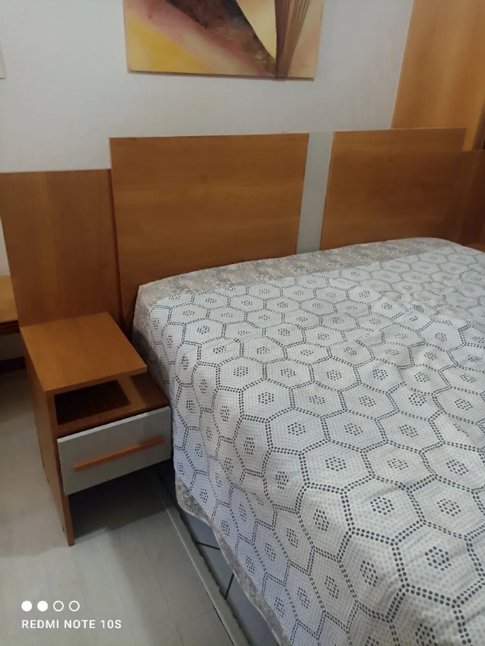 Cabeceira de cama ajustável com duas gavetas  - Foto 3