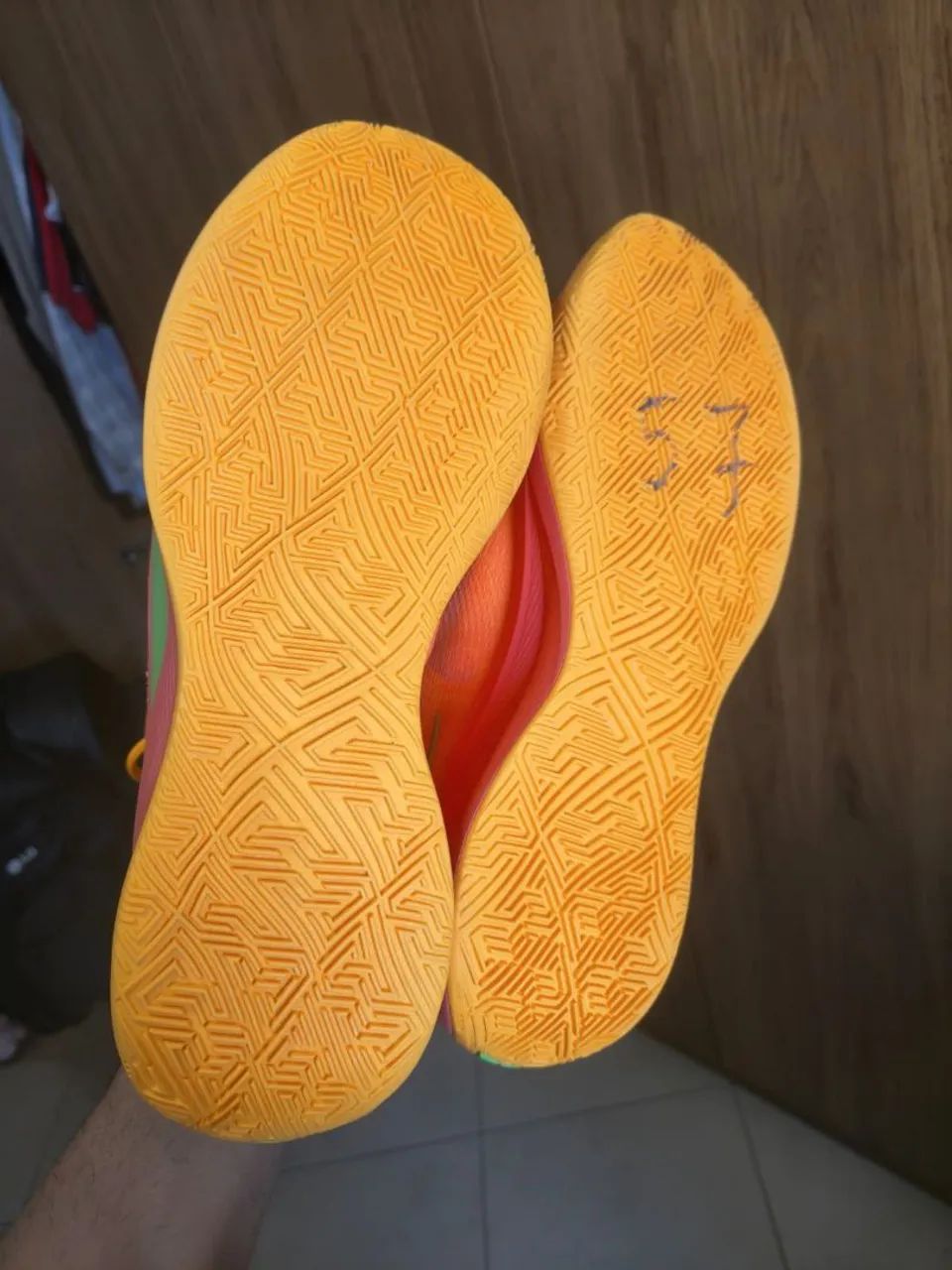 Tênis Basquete Nike Giannis 6 - 46.5 - Foto 4