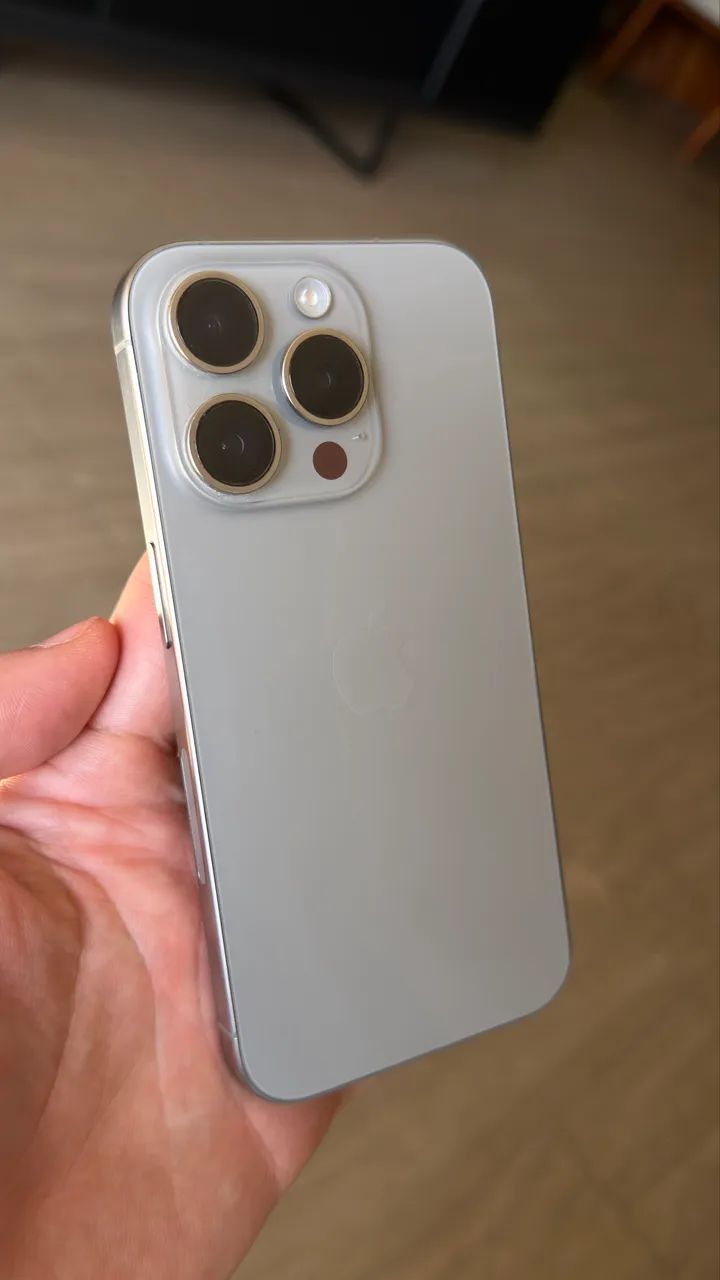 iPhone 15 Pro 