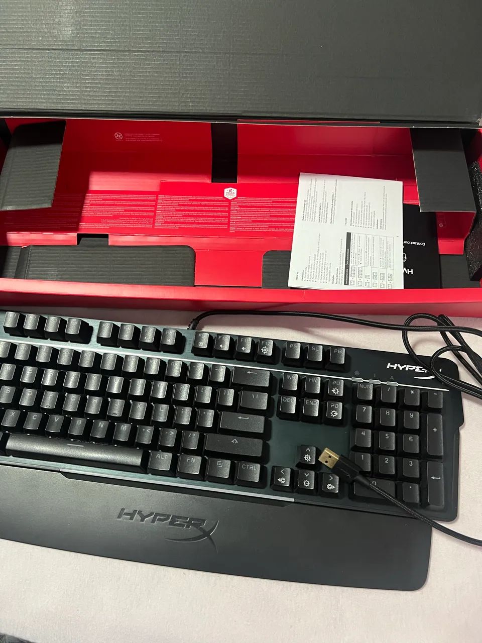 hyperx alloy mkw100 - mechnical gaming keyboard (us layout), modelo: 4p5e1aa#aba, preto - Foto 4
