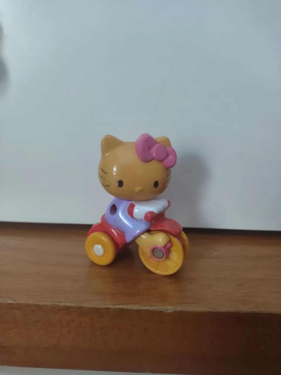 Miniatura boneca hello Kitty triciclo lacta original 