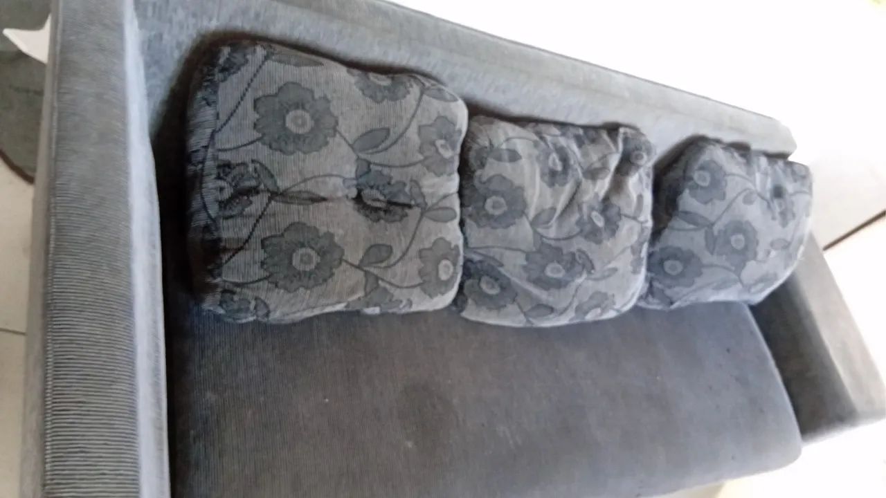 sofa 3 lugares - Foto 2