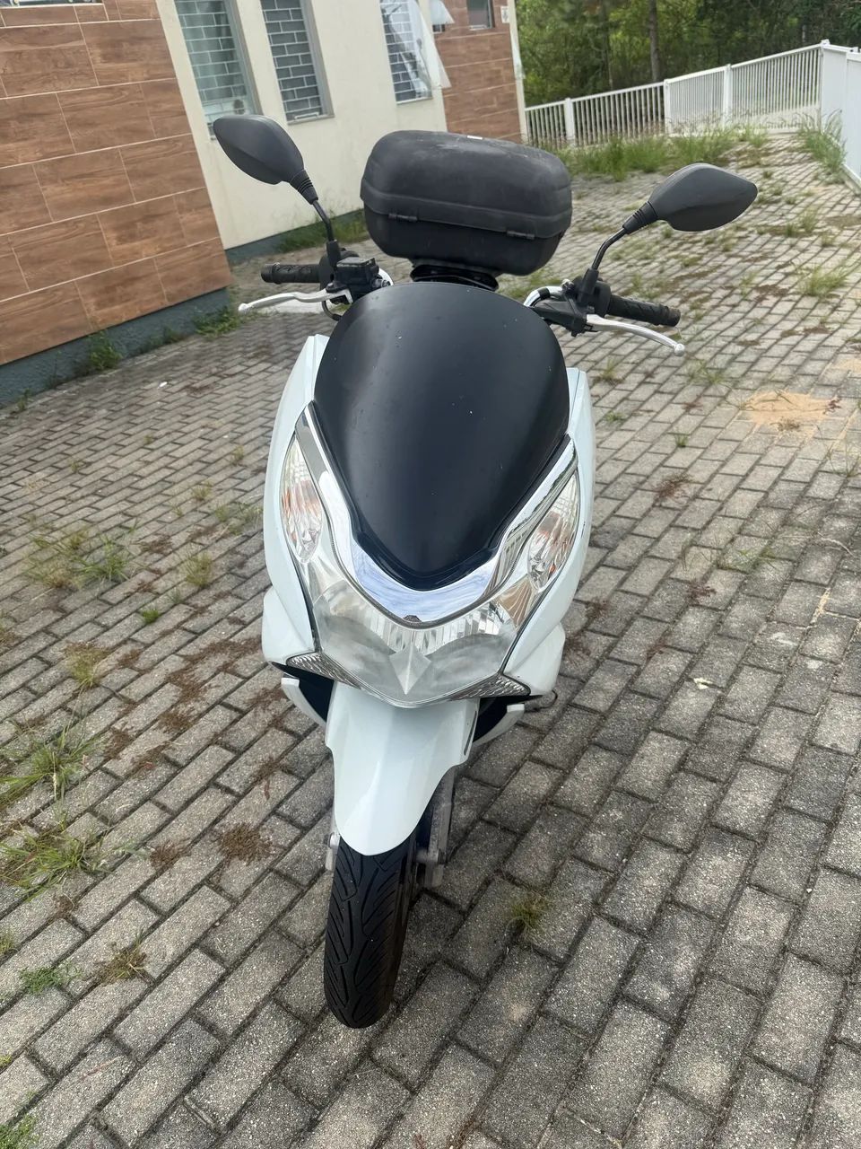 Moto pcx automática 