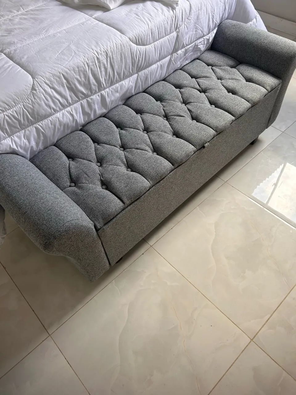 Baú Recamier Sapateira Paris Queen de Linho Premium com Capitonê para Quarto - Foto 2