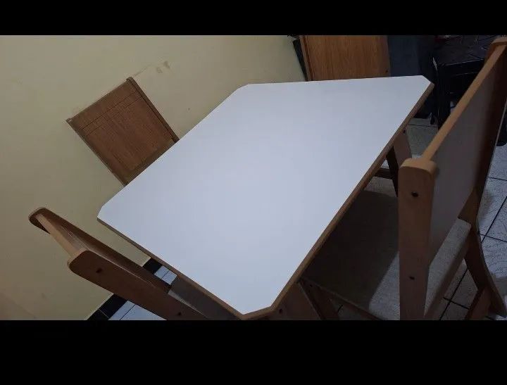 Vendo mesa 4 cadeiras de mdf - Foto 3