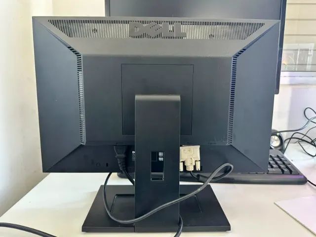 Monitor Dell 19 Polegadas Widescreen E1910c - Perfeito p/ Home Office e Escritório - Foto 5