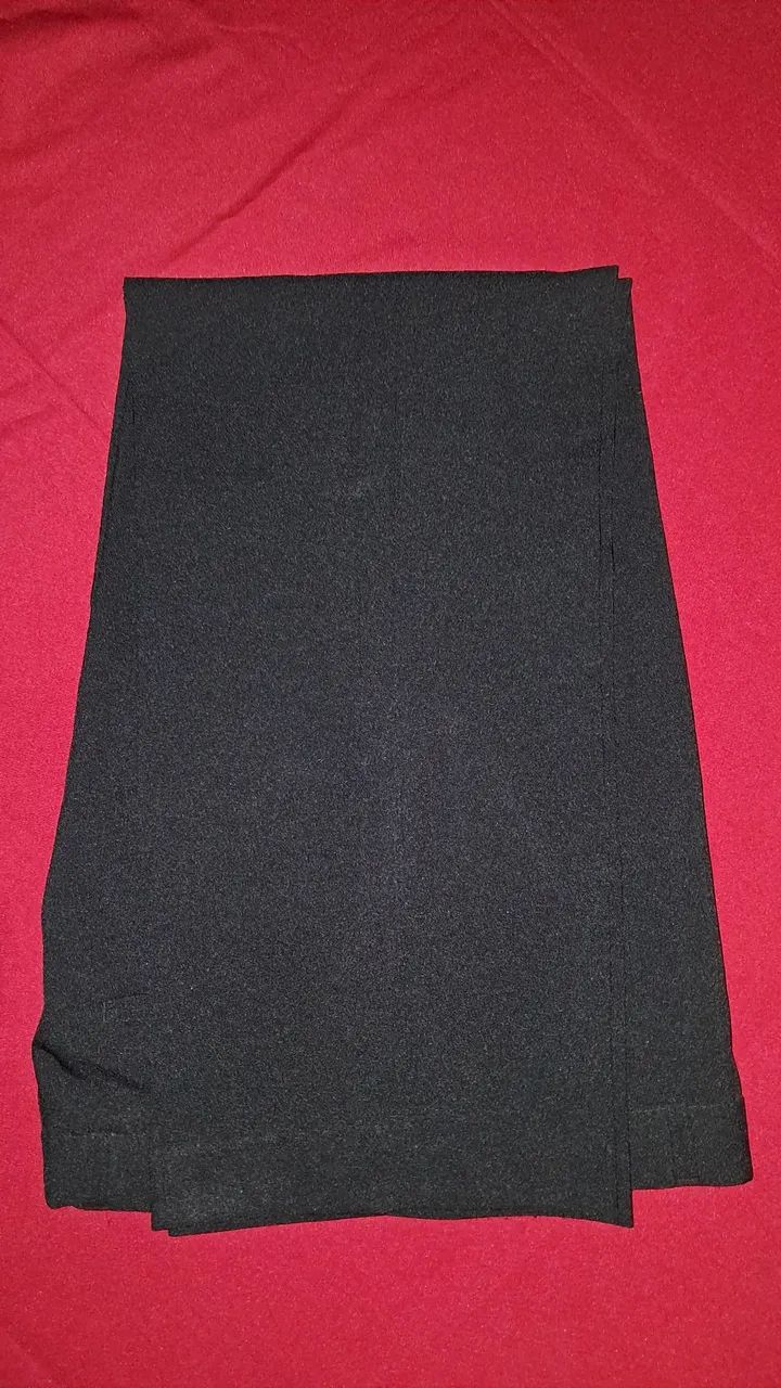 Calça social preta 42 corte tradicional! Bem nova!! - Foto 2