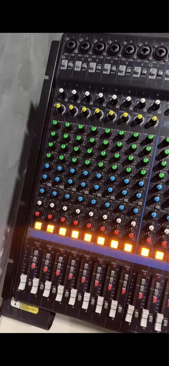 Mesa de Som Yamaha Mg20xu