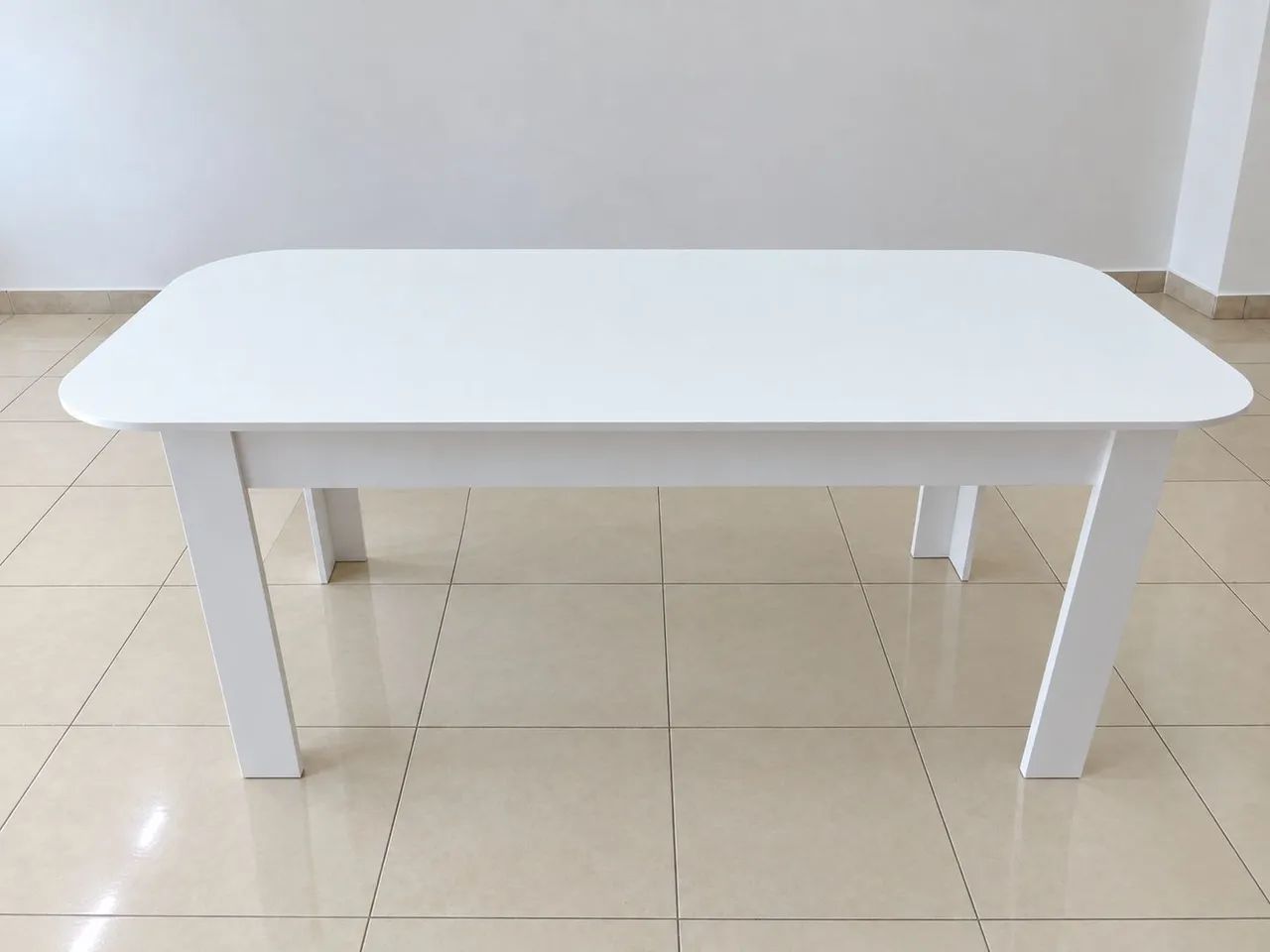 Vendo uma mesa 100% MDF - Foto 2