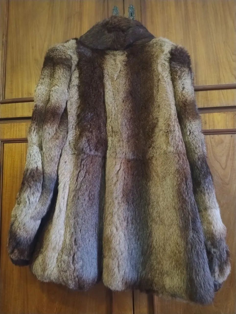 Vende-se casaco de pele - Foto 2
