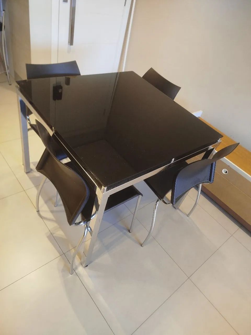 Mesa jantar 4 lugares