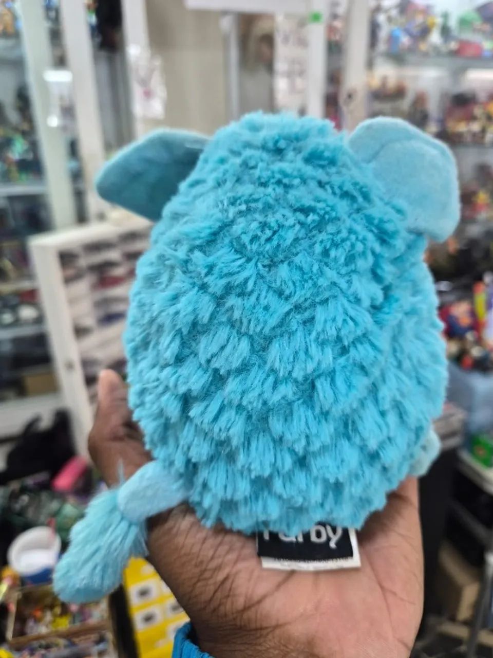 Boneco de Pelúcia Furby Azul Hasbro 15 cm a 18 cm de altura