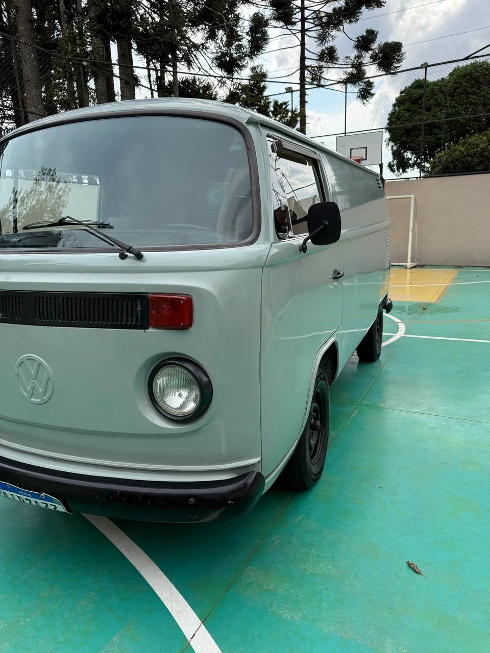 Volkswagen Kombi Furgão (álcool) 1986