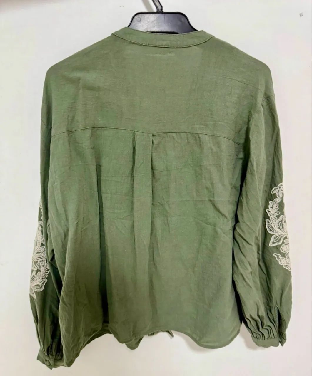 blusa zara boho verde caqui bordada - Foto 5