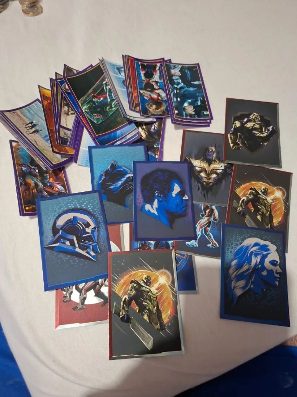 Cartas e Figurinhas Aleatórias de Vingadores, Super Heróis