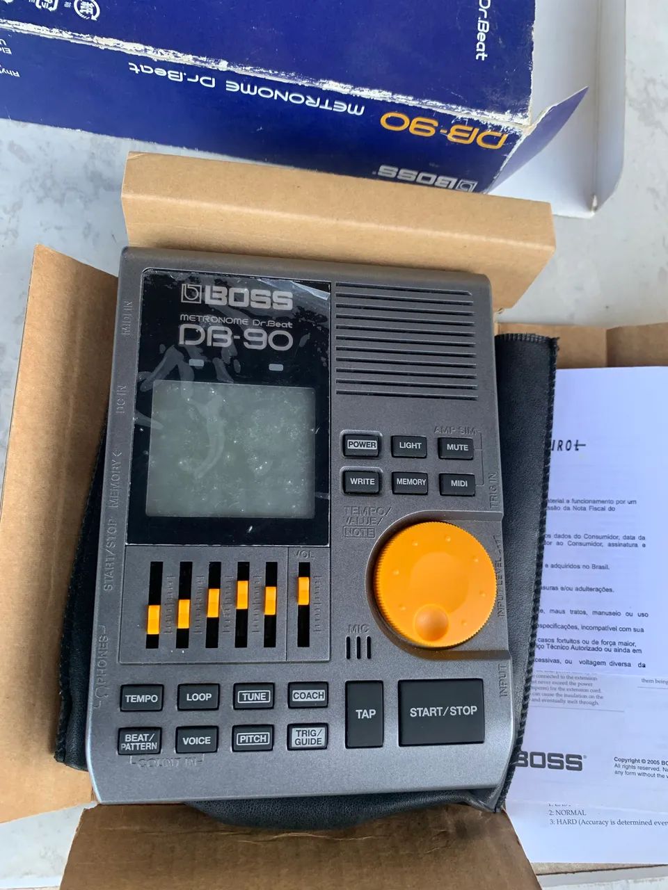 Metrônomo Boss DB90 semi novo - Instrumentos musicais - Santa