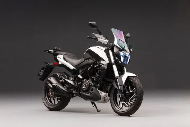Bajaj Dominar 400