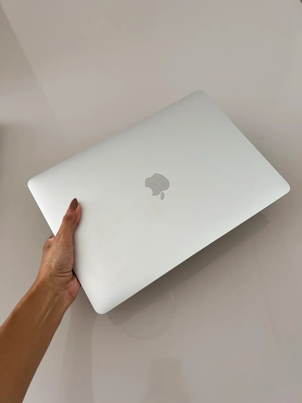 MACBOOK AIR 2020 - Foto 2