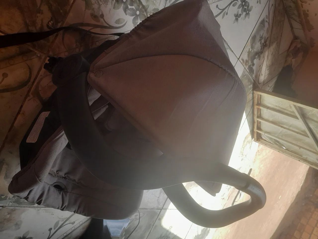 Bebê conforto e cadeirinha de carro  - Foto 2