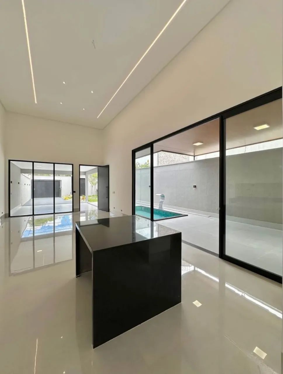 Vende Casa com Piscina  - Foto 2