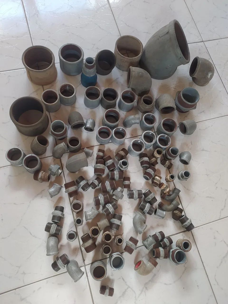 100 Conexões galvanizadas Tupy variadas  - Foto 4