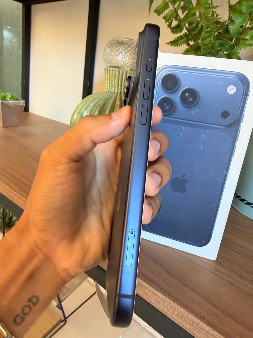 IPHONE 17 PRO MAX NOVO