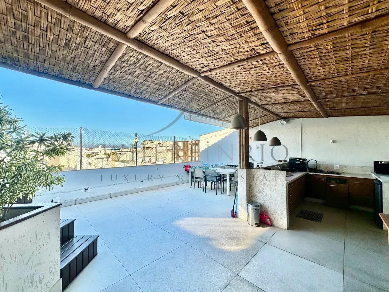Cobertura Triplex de Luxo entre Copacabana e Ipanema
