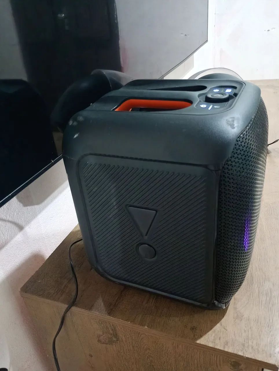 Caixa de som JBL  - Foto 2