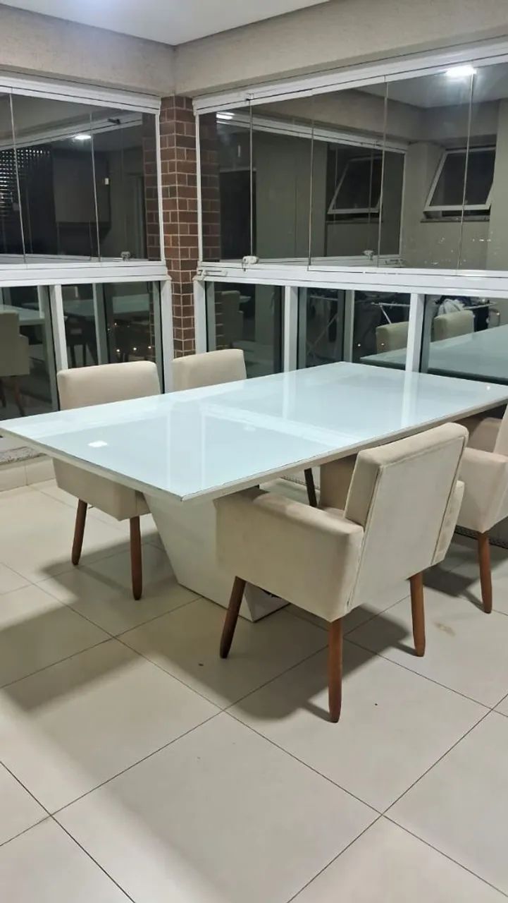 Vendo mesa branca laqueada