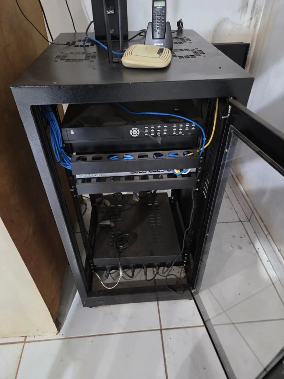Rack Servidor Piso Padrão A108xL57xP67 - Foto 2