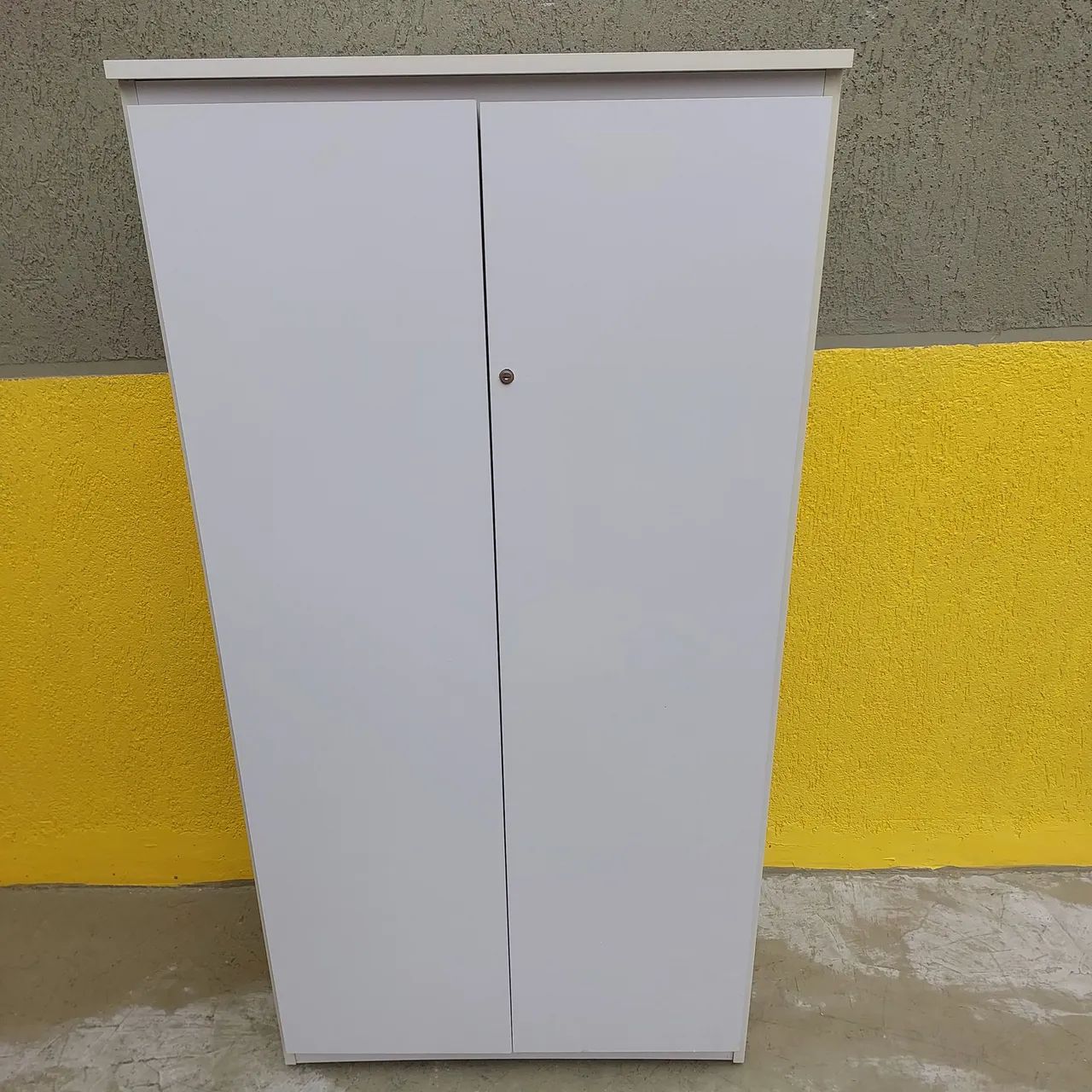Armário escritório com portas cinza - Foto 4