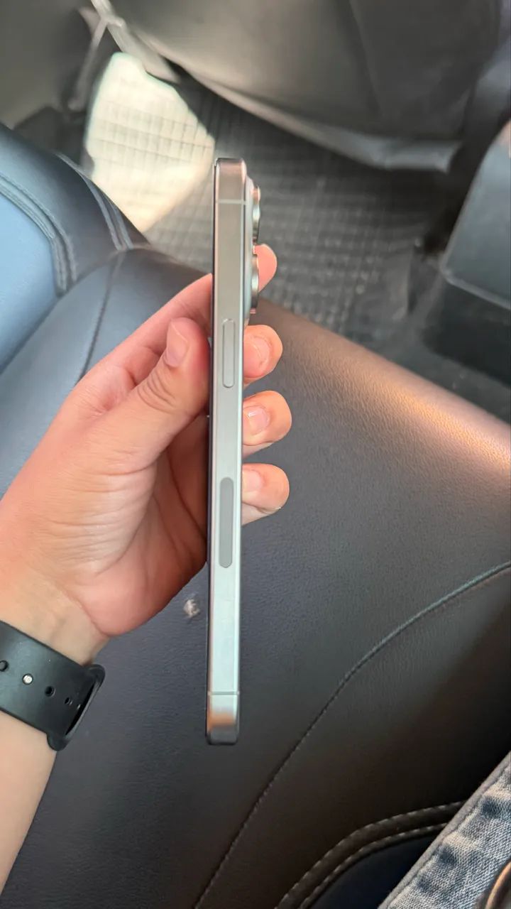 iPhone 15 pro max - Foto 4