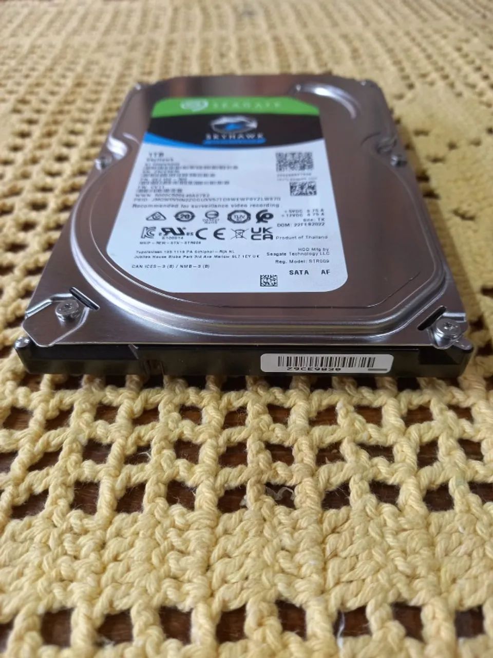 HD DE 1T SEAGATE NOVISSIMO PERFEITO  SKYHAWK - Foto 2