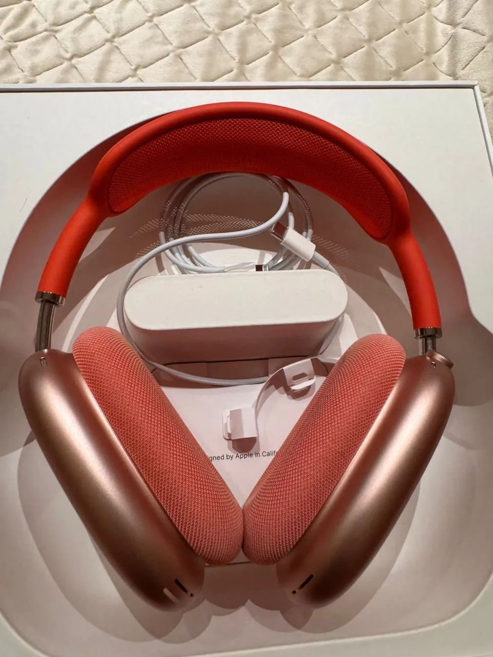 ヘッドホン airpods max red Solid State Red - Apple AirPods Max Skin