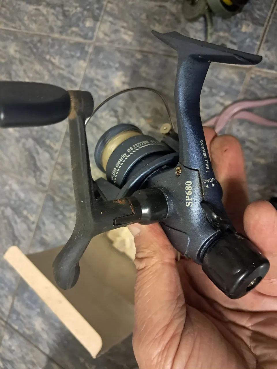 KIT MOLINETE E ALICATE DE PEIXE USADOS - Foto 4