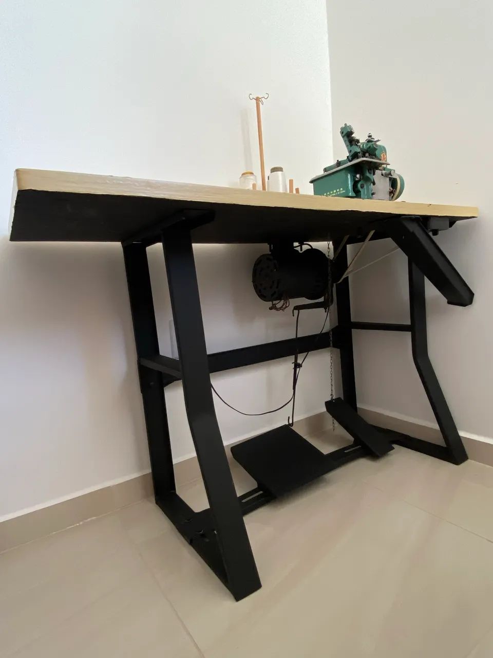 Máquina Overlock Chinesinha à Venda ? - Foto 3