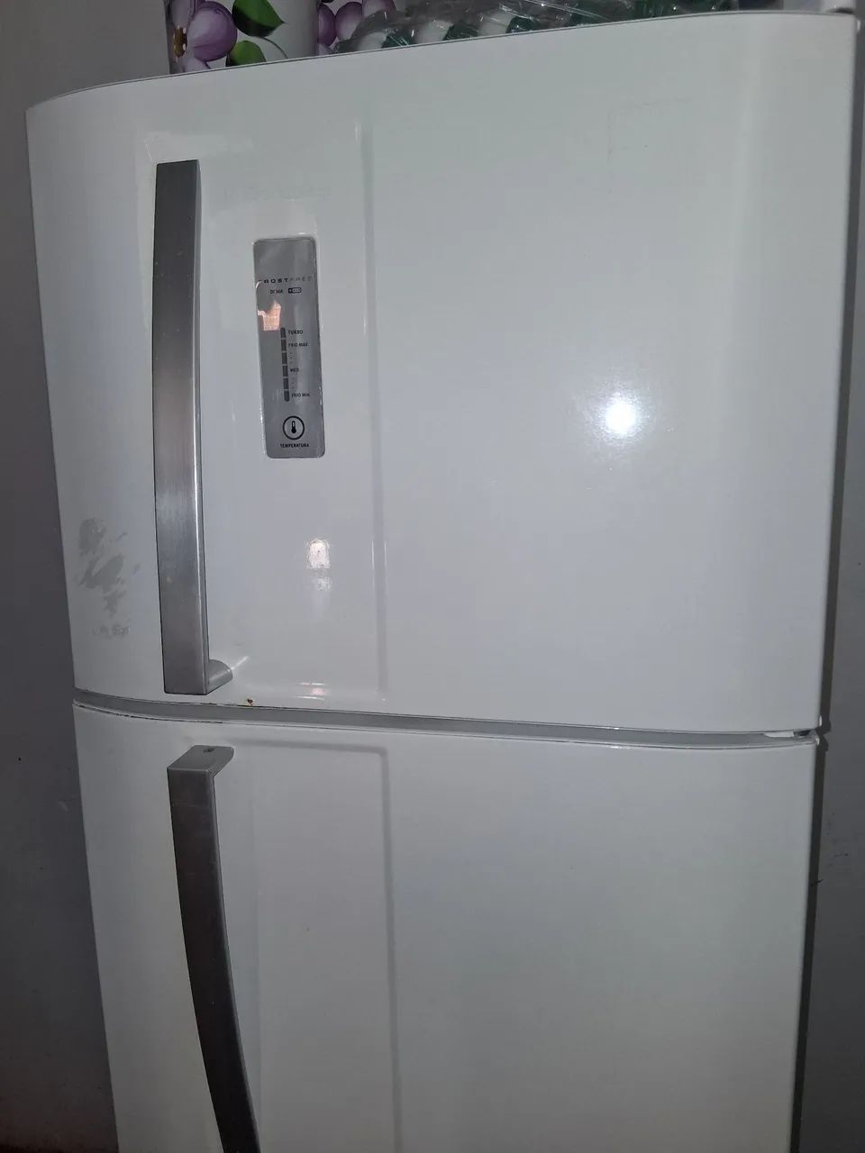 Geladeira Electrolux com defeito - Foto 3