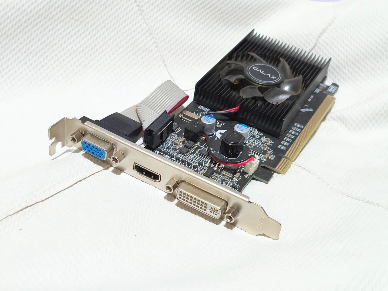 Galax Geforce GT 210 - Foto 2