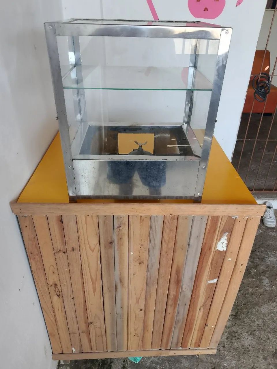 Estufa de cachorro quente mais bancada - Foto 2