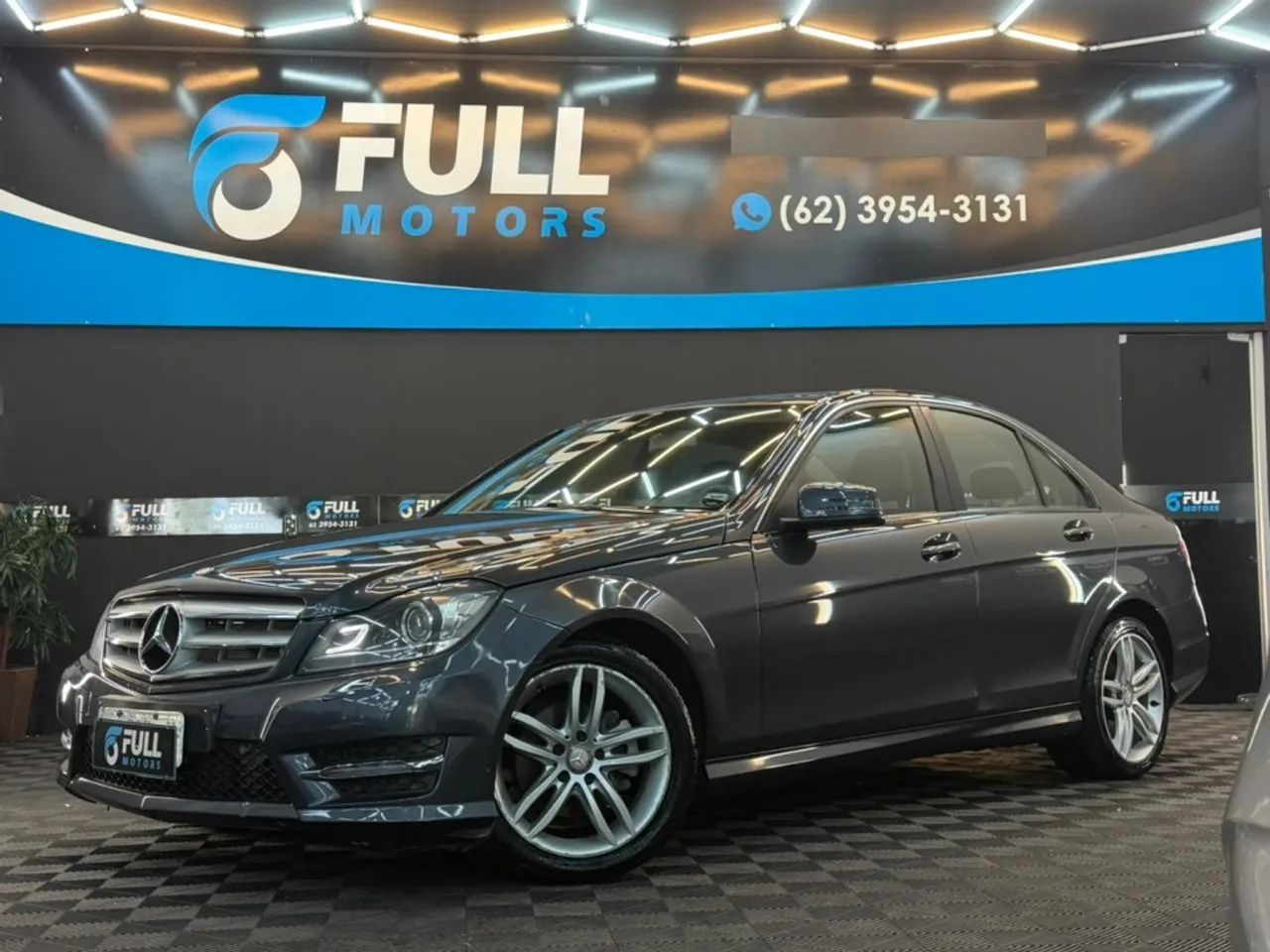 Mercedes-Benz C-180 1.6 Turbo 16v/flex 16V Aut. 2014