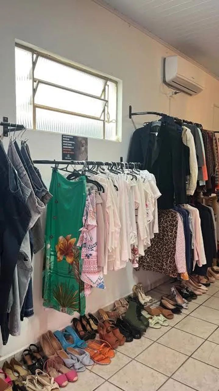 VENDO BAZAR DE ROUPA ? - Foto 3