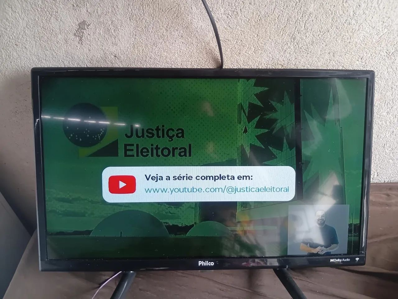 Vendo TV de 24 polegadas smart  - Foto 5