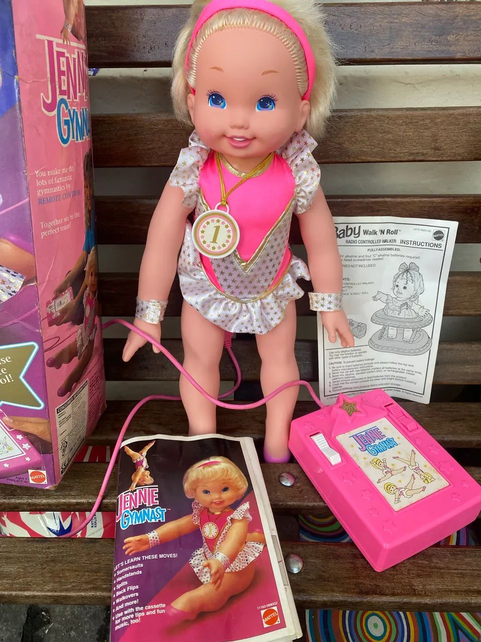Boneca Mattel Jennie Gymnast - Foto 2