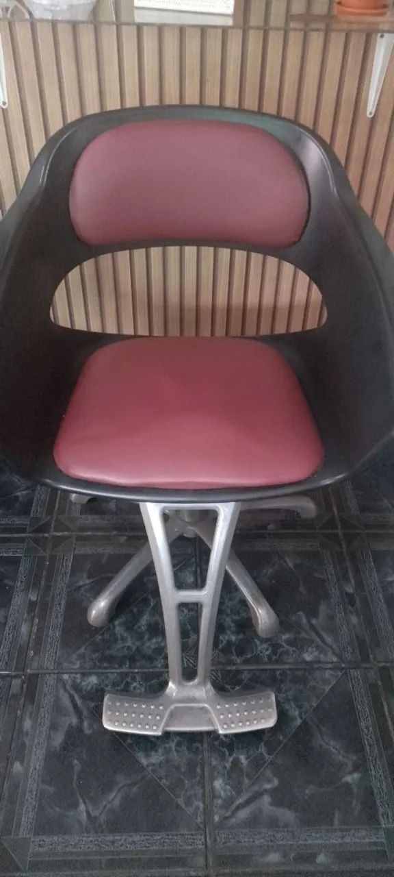 Cadeira hidráulica com cabeceira - Foto 4