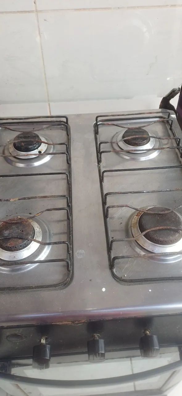 Vendo fogão 4 bocas 