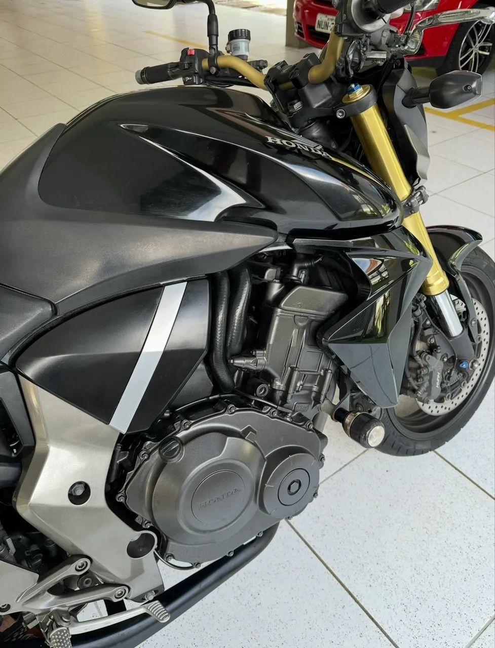 Cb1000r em perfeito estado  - Foto 4